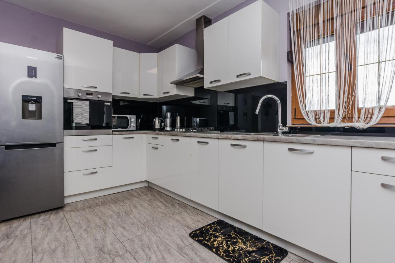 Naomi Apartment Zadar Bagian luar foto