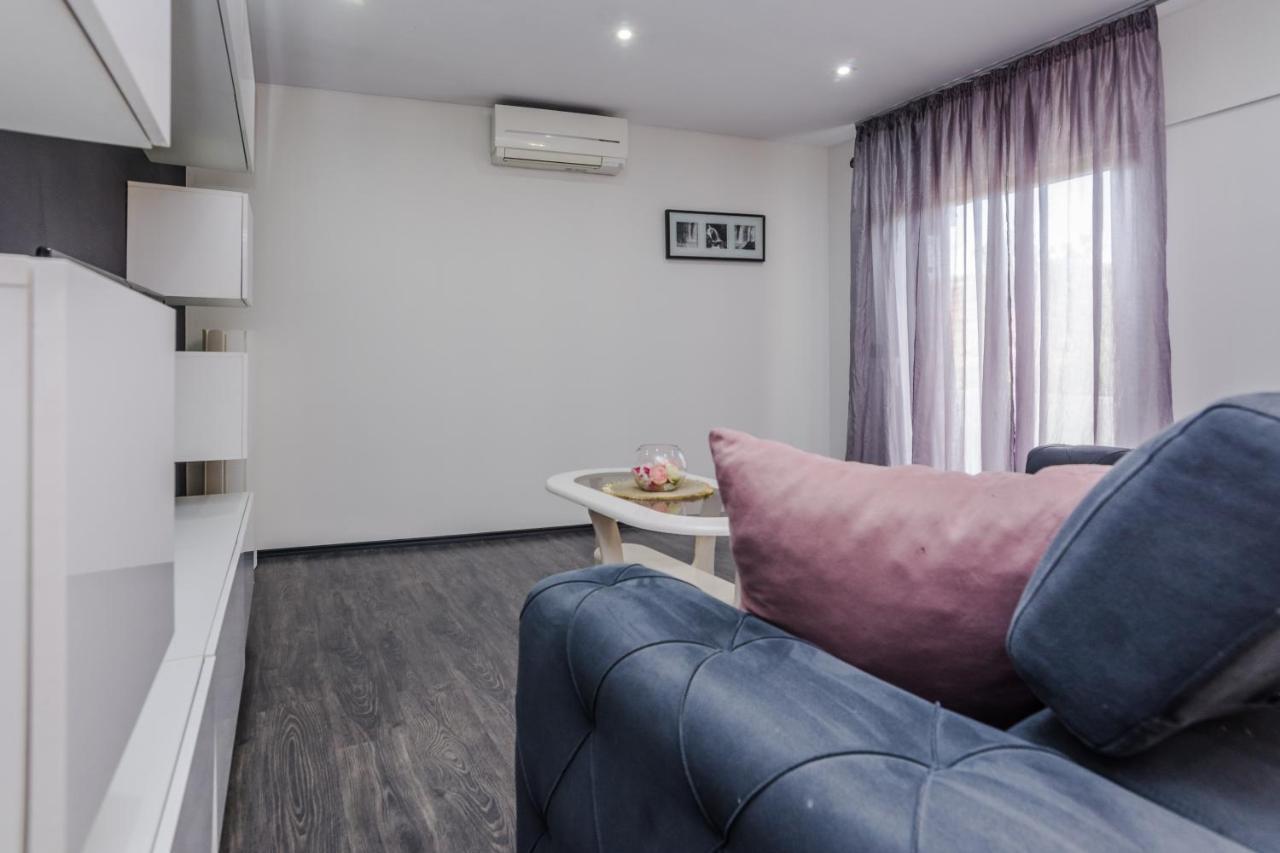 Naomi Apartment Zadar Bagian luar foto