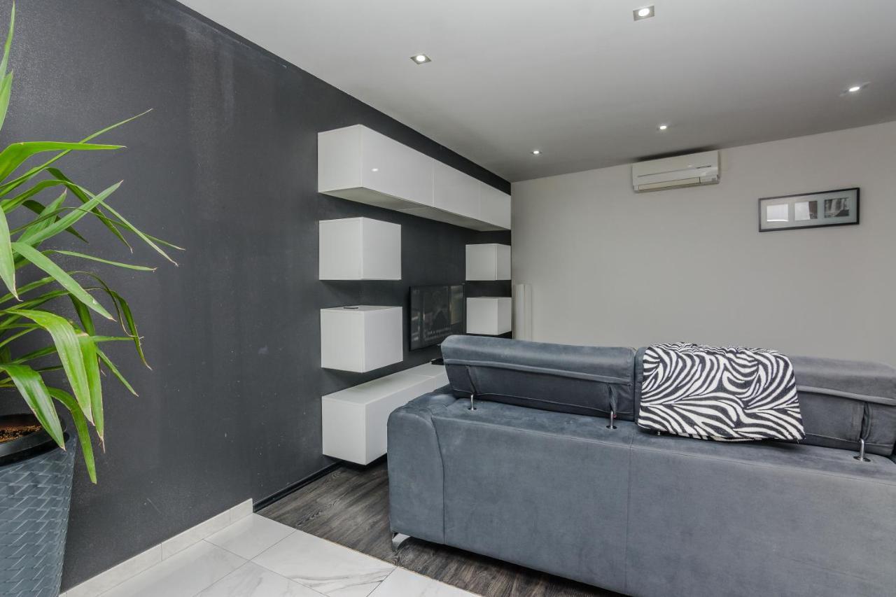 Naomi Apartment Zadar Bagian luar foto