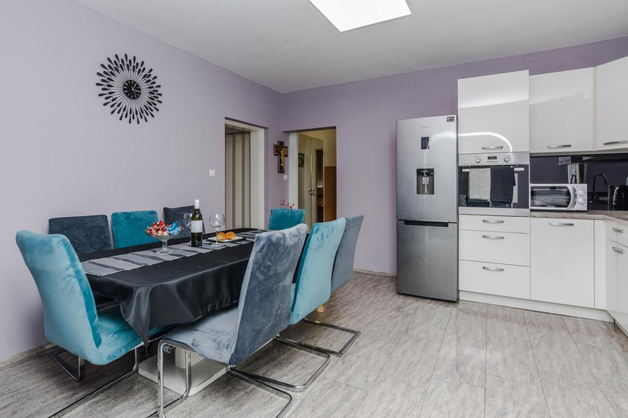 Naomi Apartment Zadar Bagian luar foto