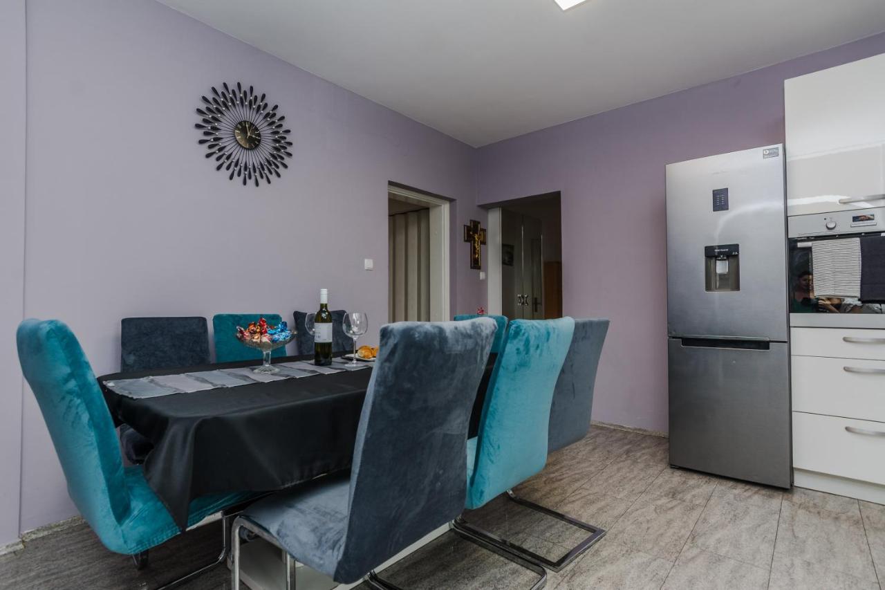 Naomi Apartment Zadar Bagian luar foto